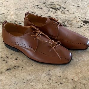 Never worn (no box) Big Boys’ dress shoes